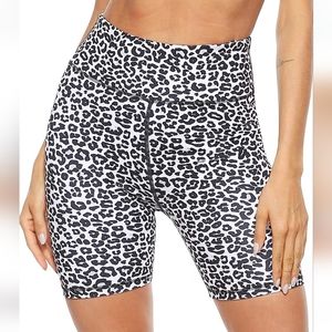 PERSIT High Waisted White Leopard Bike Shorts